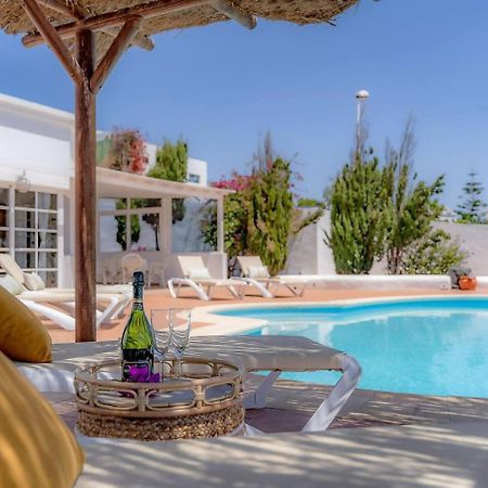 Amazing 3 Bedroom Ocean View With Pool Tías Dış mekan fotoğraf