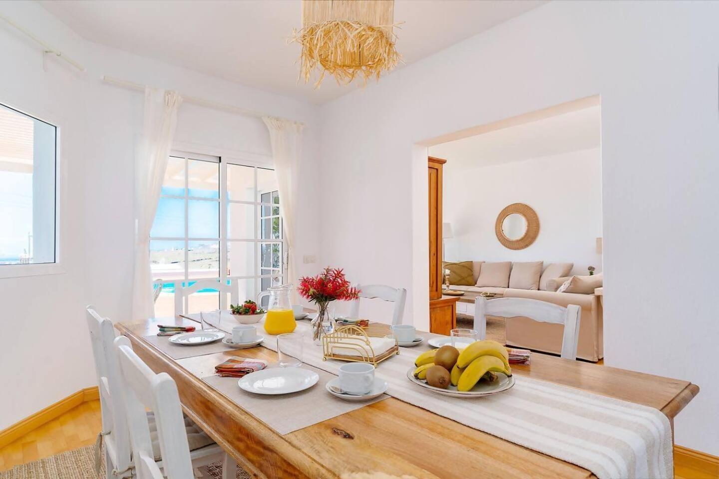Amazing 3 Bedroom Ocean View With Pool Tías Dış mekan fotoğraf